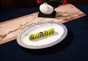 �������ʸ߶���˳�Ʒ  ̩ʽ���ʷ�צ