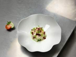 ����հ�˸߶���˷���  ��ζ��ΰ�