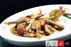 ��ɫ�����������˼�û�еĲ�ʽ ��é��Ѽ