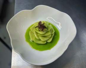 ���ݺ�������˸���  ��θ��Ů��