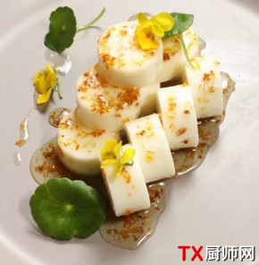 Ũ,ڼ 
